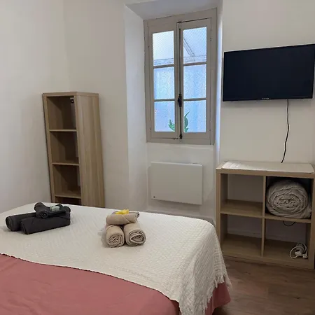 Apartment Centre Historique Pour 2 Personnes Vue Citadelle!